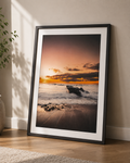 Quand le soleil touche la mer - Édition musée - encadrée